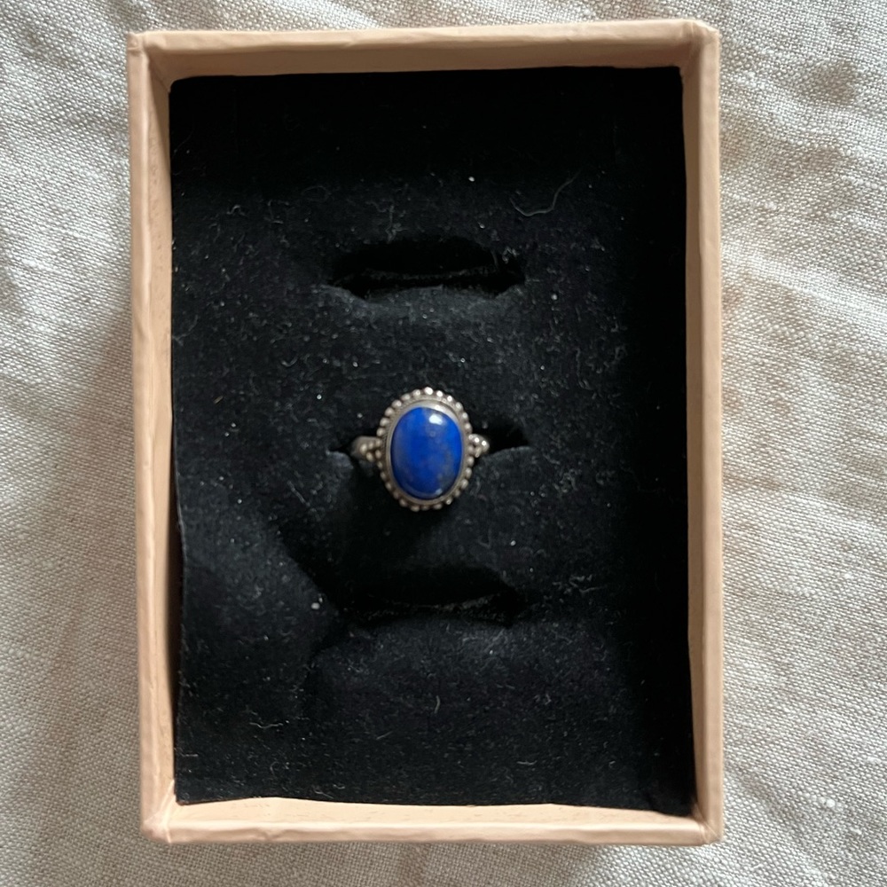 Lapis lazuli and sterling silver ring size 7